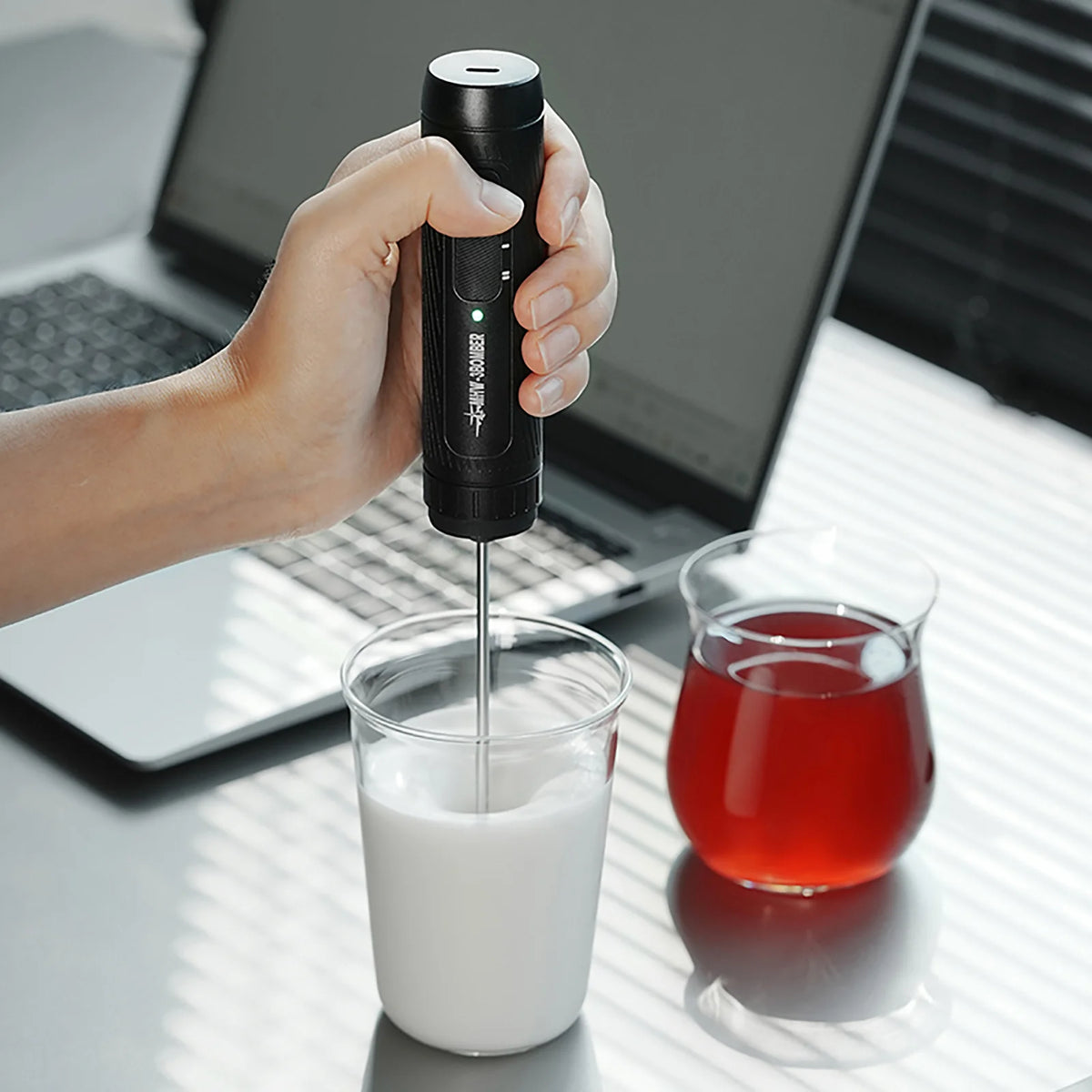 Magician Electric Milk Frother black